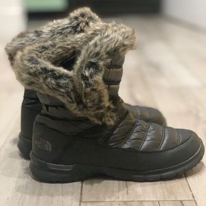 North face boots